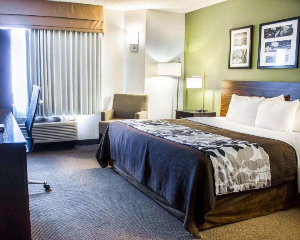 Hotel Sleep & - State Area Columbus