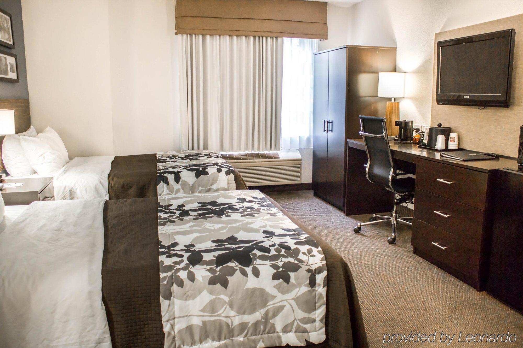 Hotel Sleep & - State Area